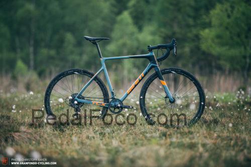 Giant TCX ficha tecnica